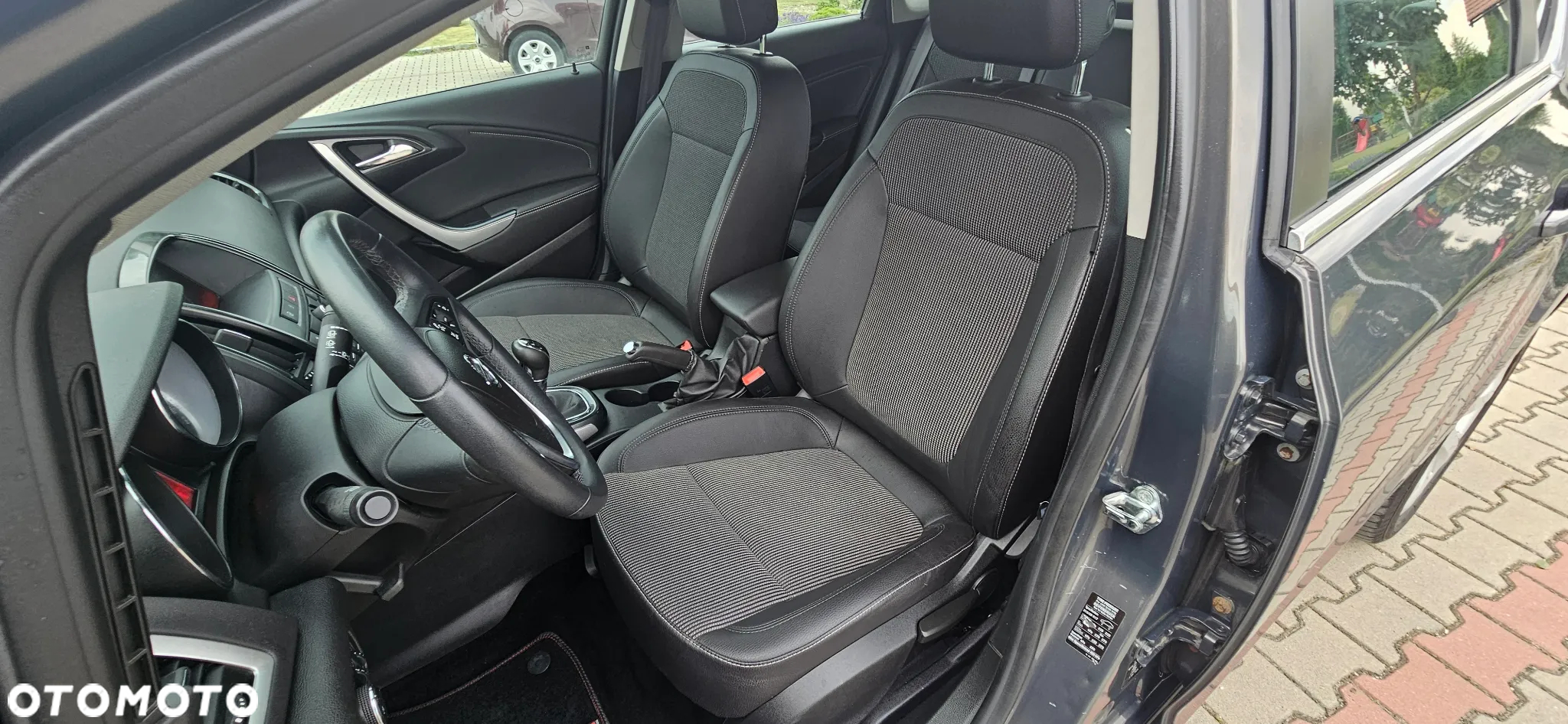 Opel Astra 1.4 Turbo Edition - 21