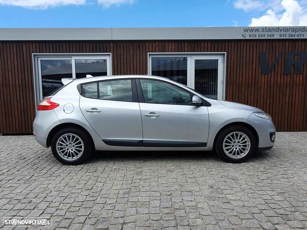 Renault Mégane 1.5 dCi Dynamique S - 7