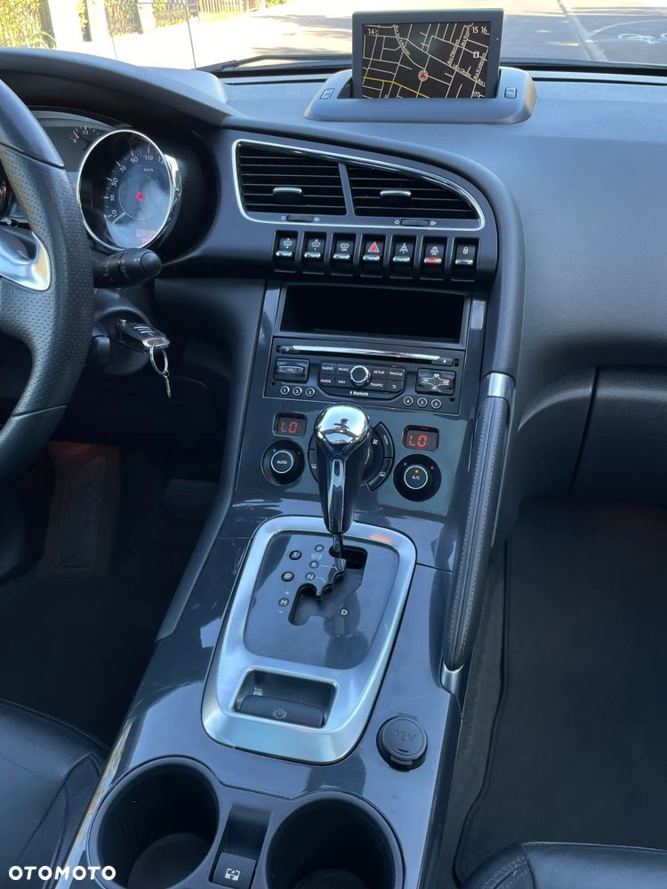 Peugeot 3008 - 10