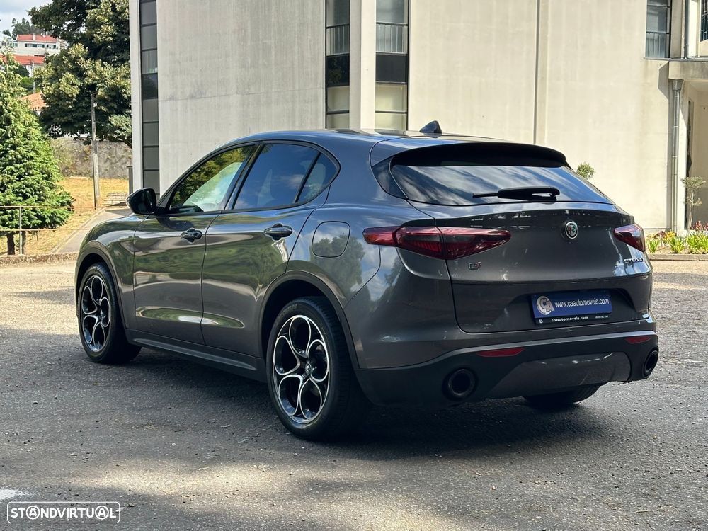 Alfa Romeo Stelvio 2.2 D Sprint Q4 AT8 - 19