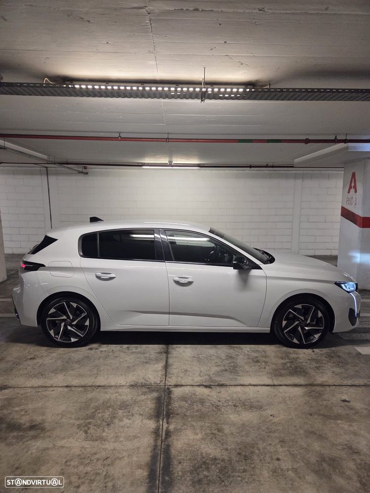 Peugeot 308 1.5 BlueHDi Allure Pack EAT8 - 24