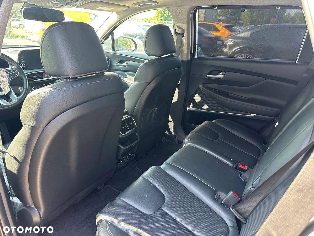 Hyundai Santa Fe - 8