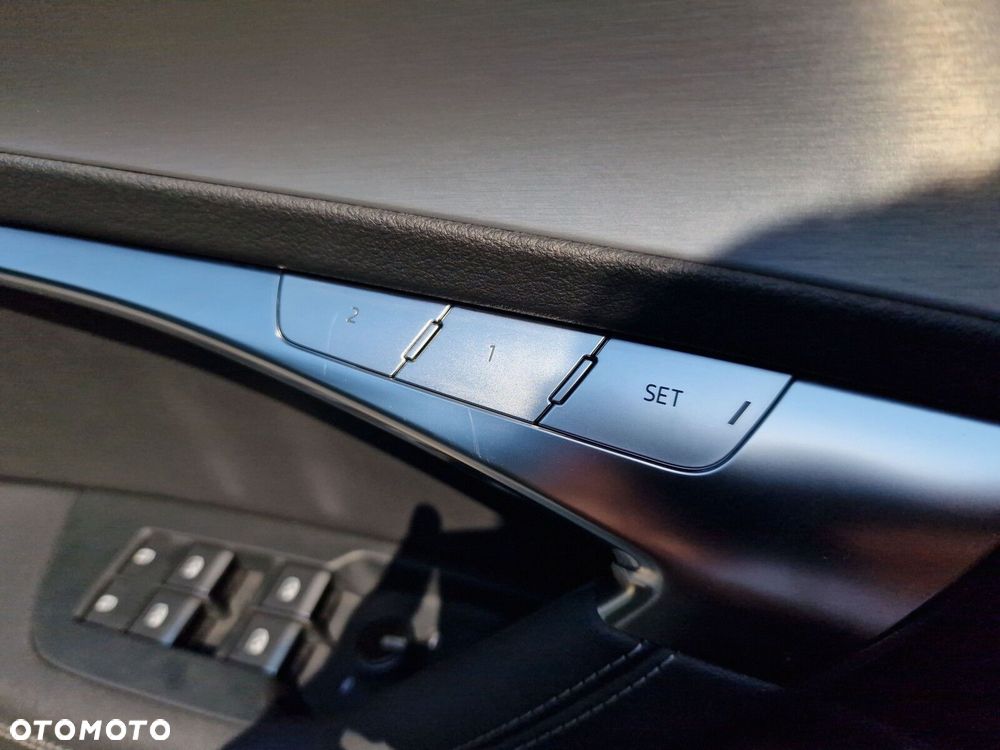 Audi A6 Limousine 40 TDI mHEV Quattro Advanced S tronic - 28