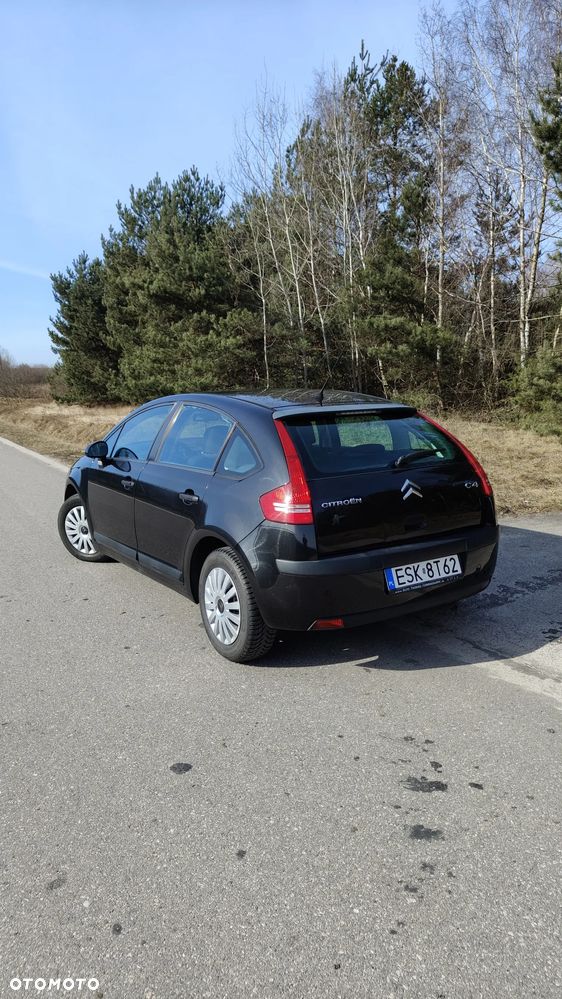 Citroën C4 1.4 16V X - 16