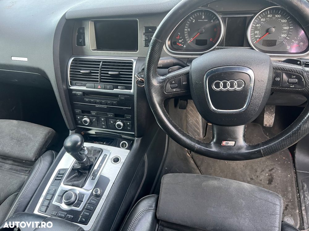 DEZMEMBREZ Piese AUDI Q7 Motor 3.0 Diesel Cod BUG Diesel Euro 4 Cutie de Viteze Automata Kit injectie injector injectoare Turbina Turbo pompa injectie inalta Bara Fata completa Capota Far Portiera Fata spate Stanga dreapta Oglinda Haion Luneta Interior piele Carlig Cui remorcare Volan cu airbag S Line An 2006-2012 - 10