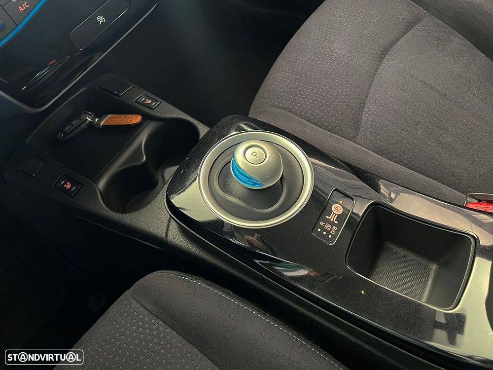 Nissan Leaf 24 kWh (c/ Bateria) Acenta - 15
