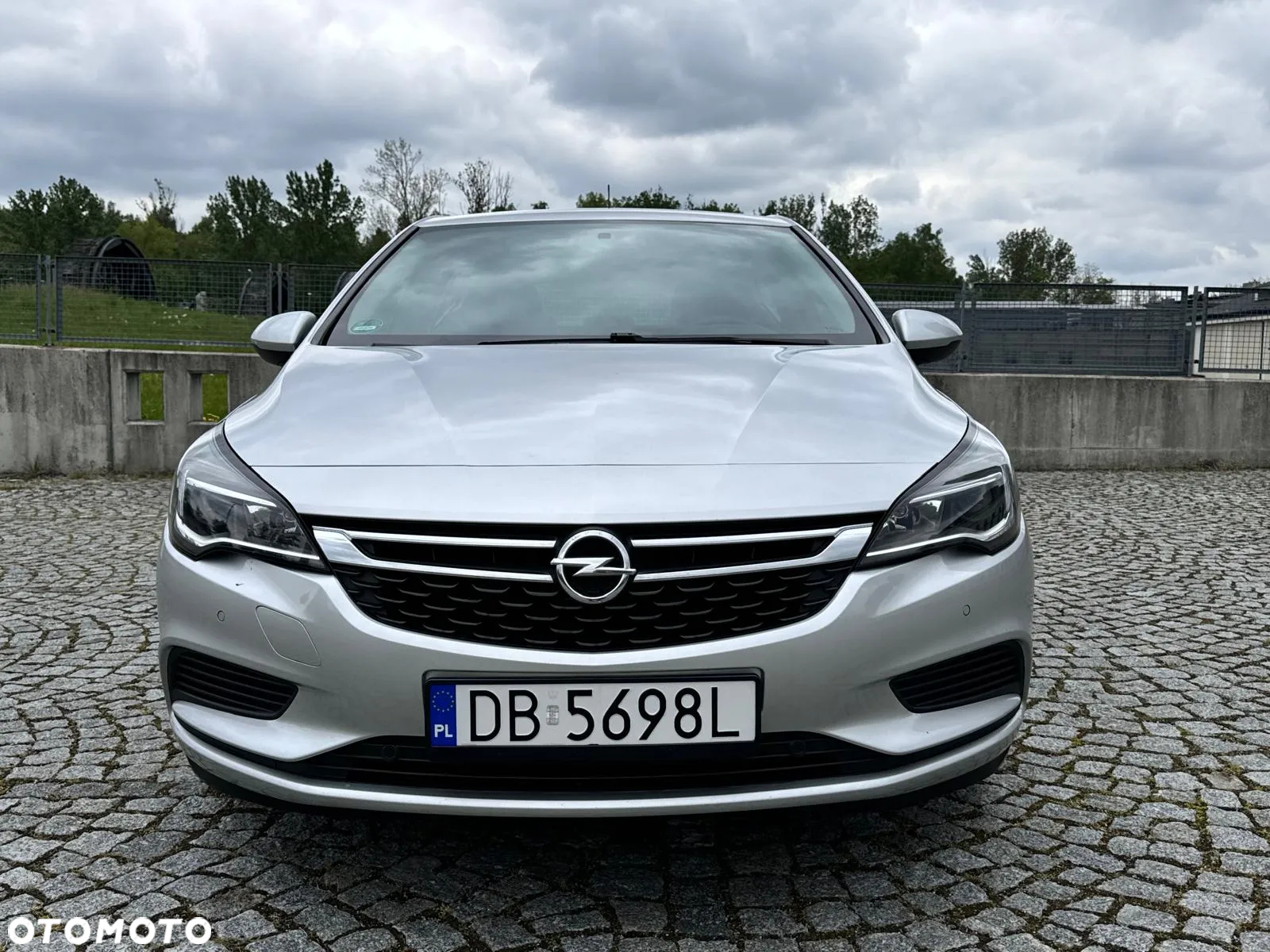 Opel Astra 1.4 Turbo Edition - 24