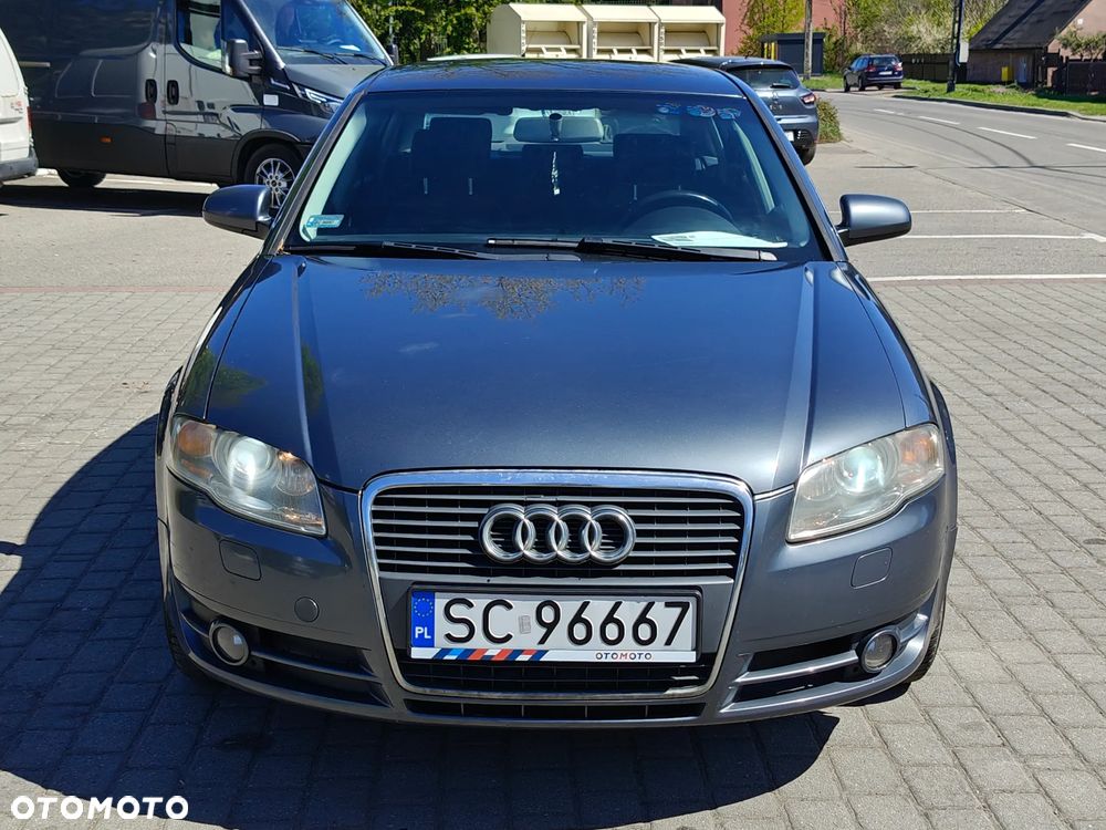 Audi A4 Limousine 2.0 TDI DPF - 14