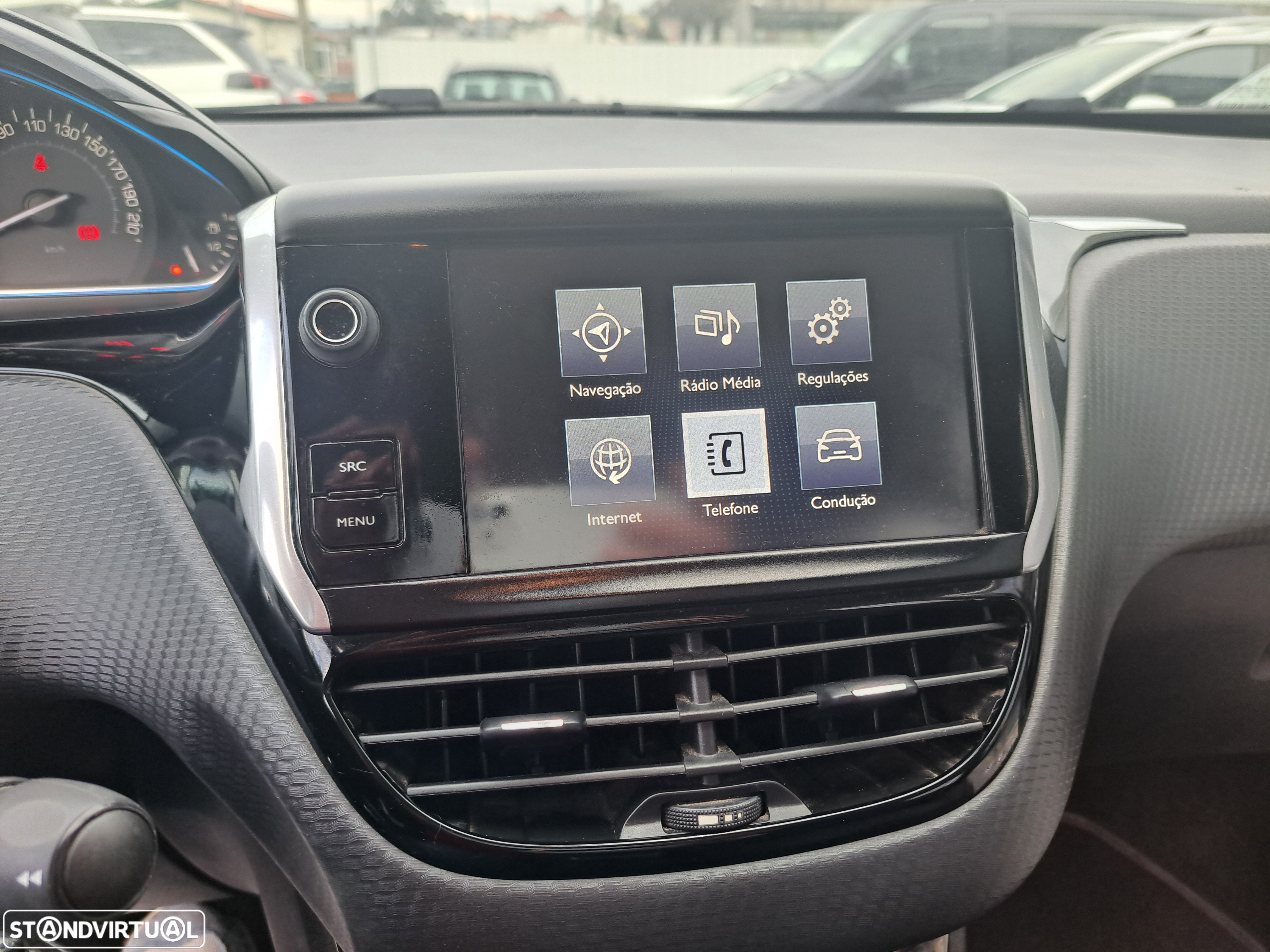 Peugeot 2008 1.2 PureTech Allure - 25