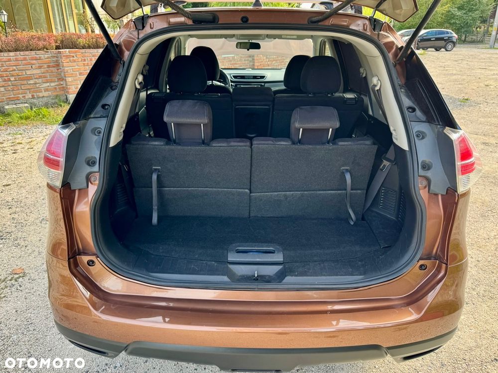 Nissan X-Trail 1.6 DCi Visia 2WD - 25