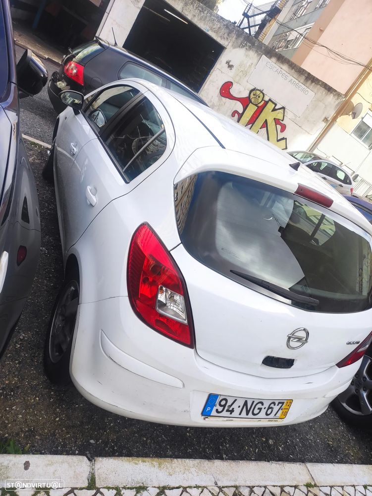 Opel Corsa 1.7 CDTI Go! - 4