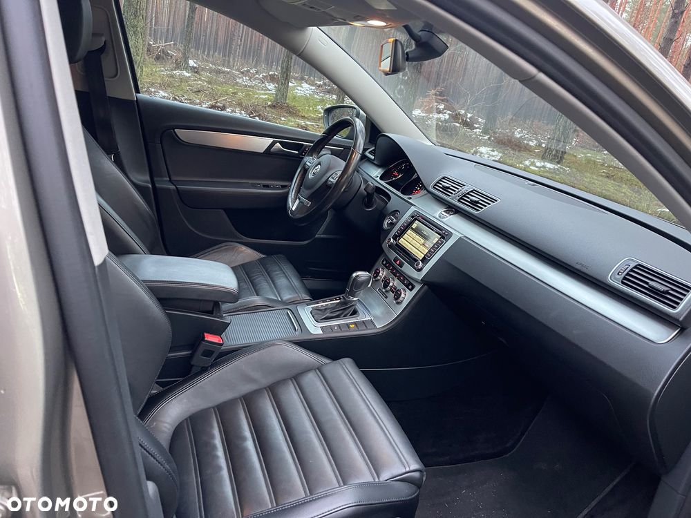 Volkswagen Passat 2.0 TDI DSG BlueMotion Technology Business Edition - 10