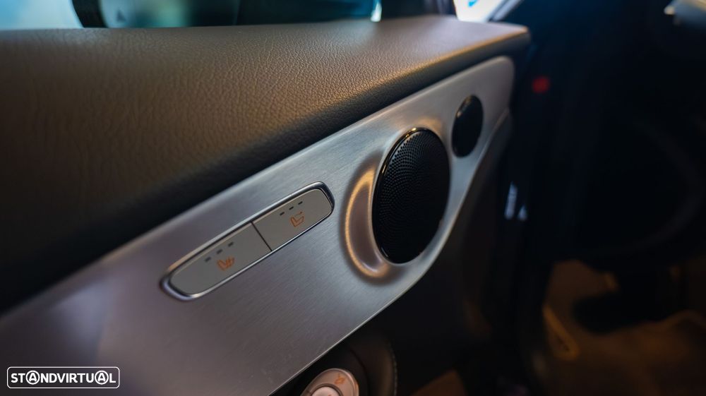 Mercedes-Benz C 200 Cabrio 9G-Tronic AMG Line - 12