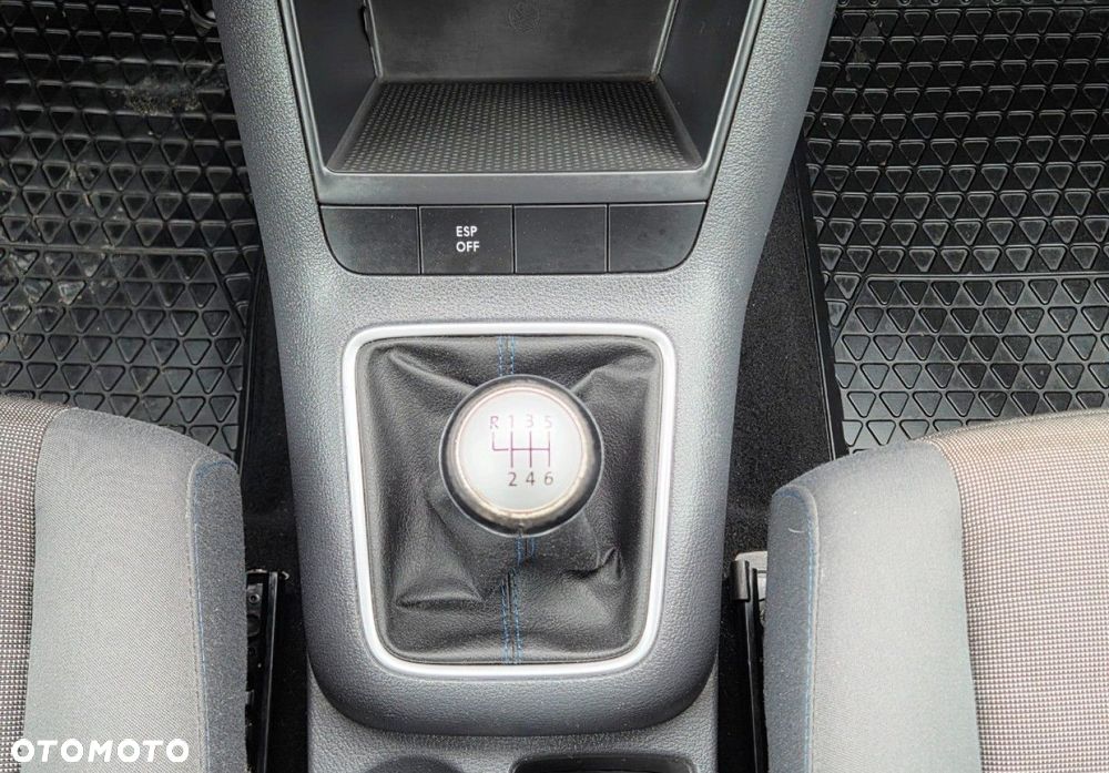 Volkswagen Golf Plus - 16