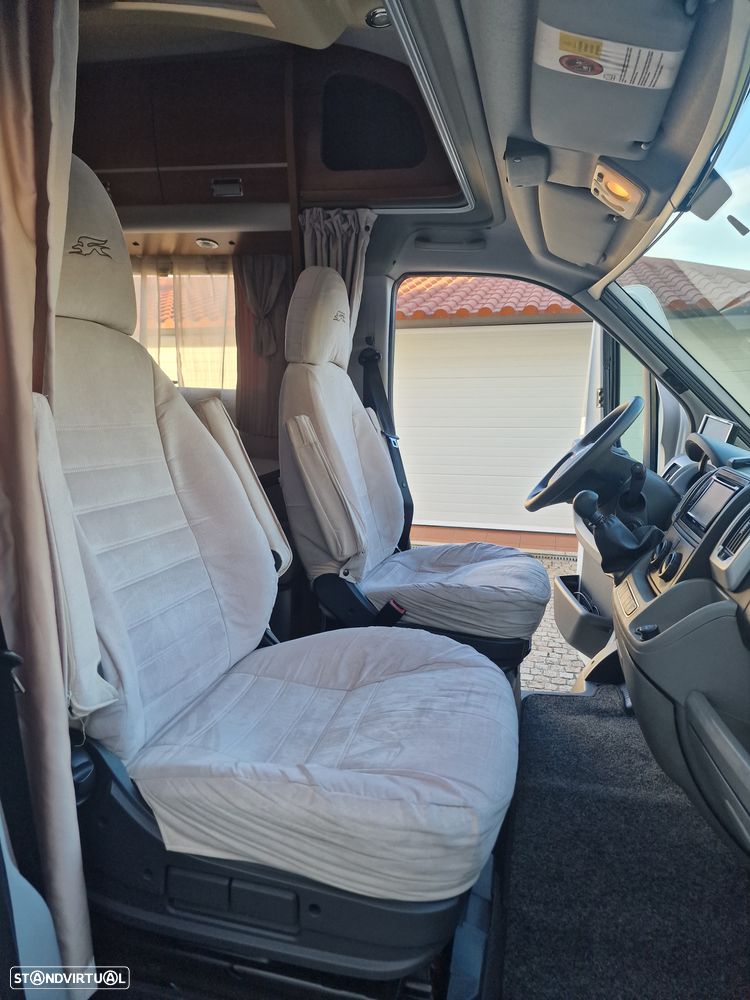 Laika Kreos 3010 cama transversal garagem grande - 12