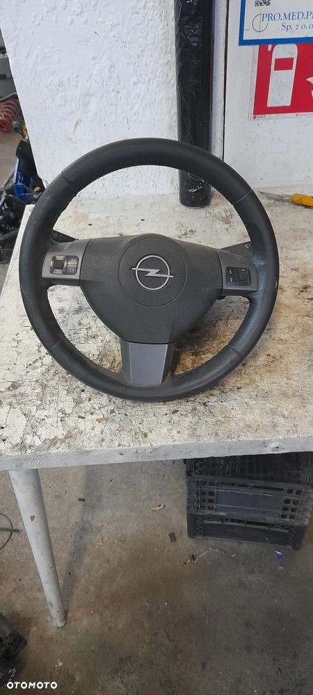 Opel vectra c zafira b kierownica