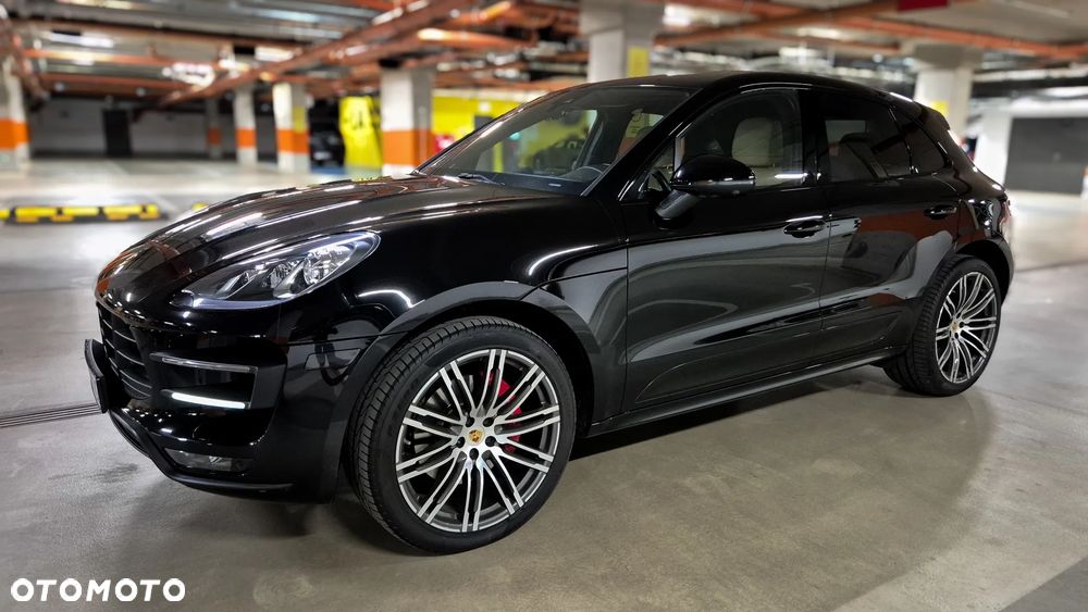 Porsche Macan Turbo PDK - 1