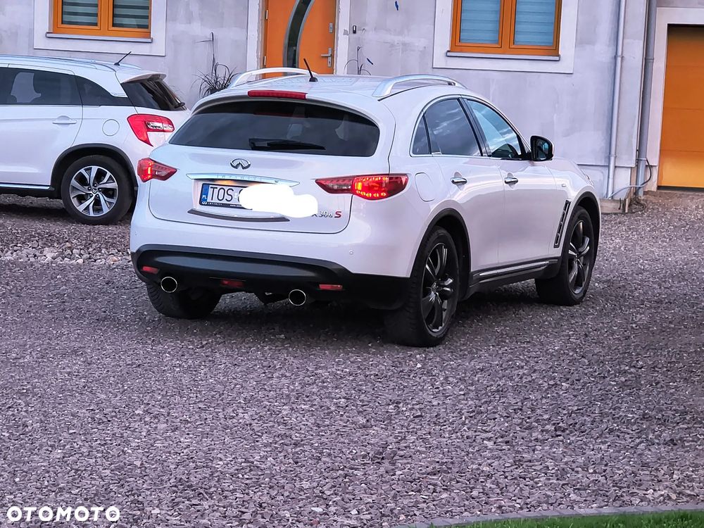 Infiniti FX FX30d S Premium - 3