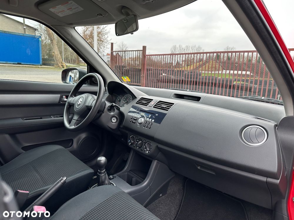 Suzuki Swift 1.3 Comfort - 20