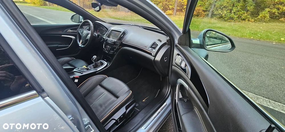 Opel Insignia - 36