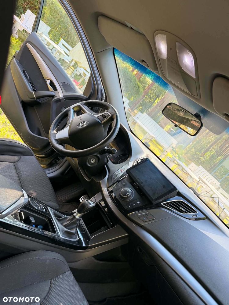 Hyundai i40 - 11