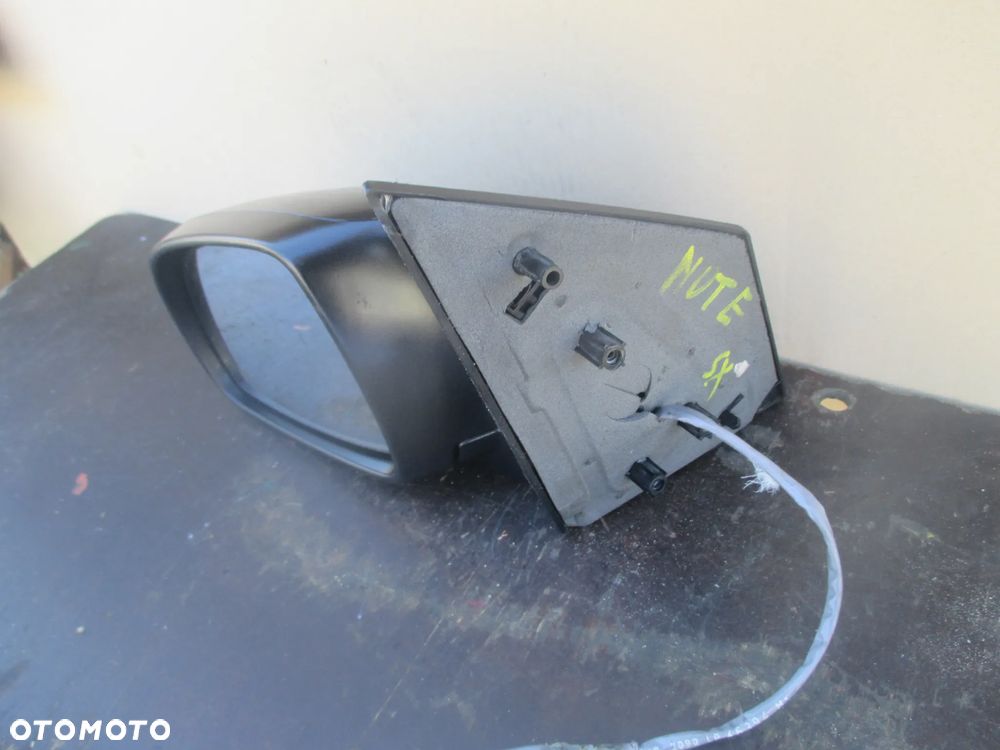 Lusterko Lewe Nissan Note E11   Z11G  5pin Europa - 2