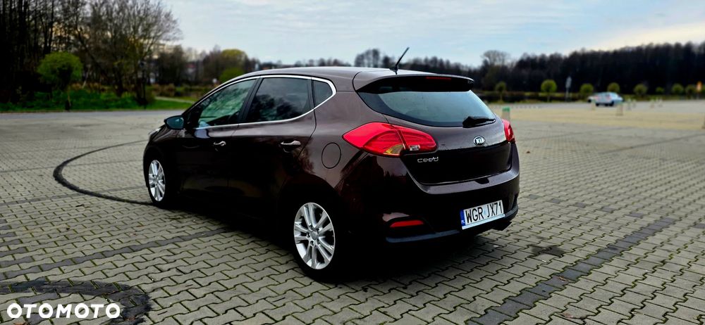 Kia Ceed 1.6 GDI L - 9