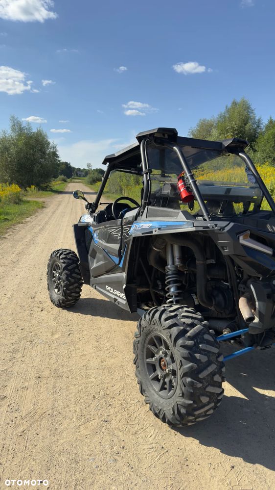 Polaris RZR - 24