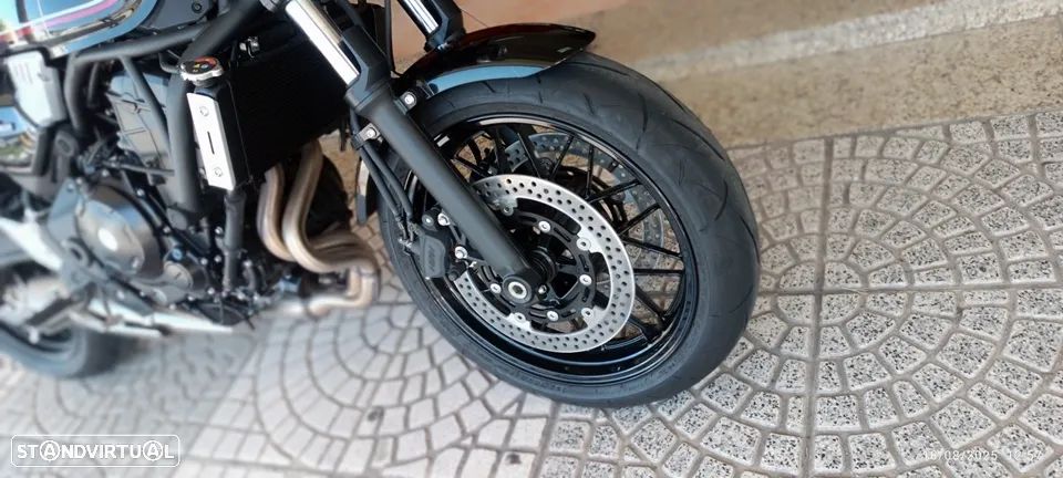 Kawasaki Z 650 RS - APENAS 35 Kms - 10