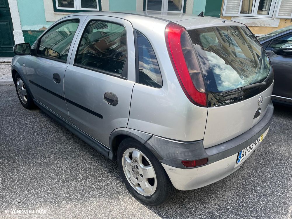 Opel Corsa 1.2 16V Elegance - 3