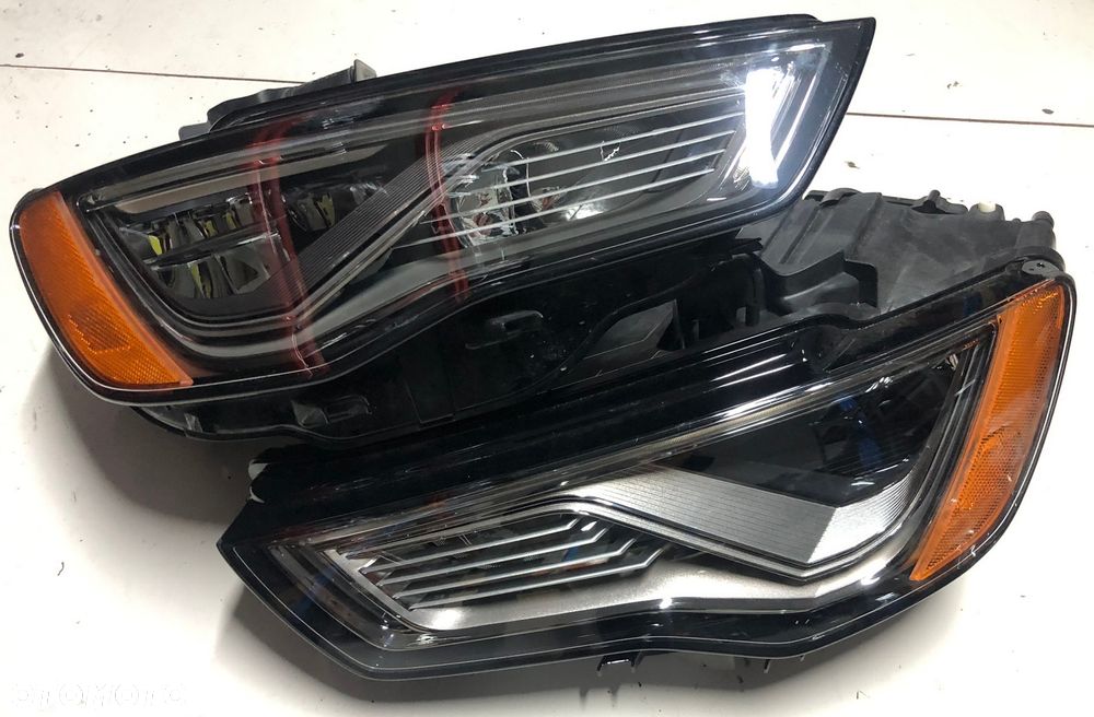 Audi A3 8V reflektory full led lewy prawy USA - 1