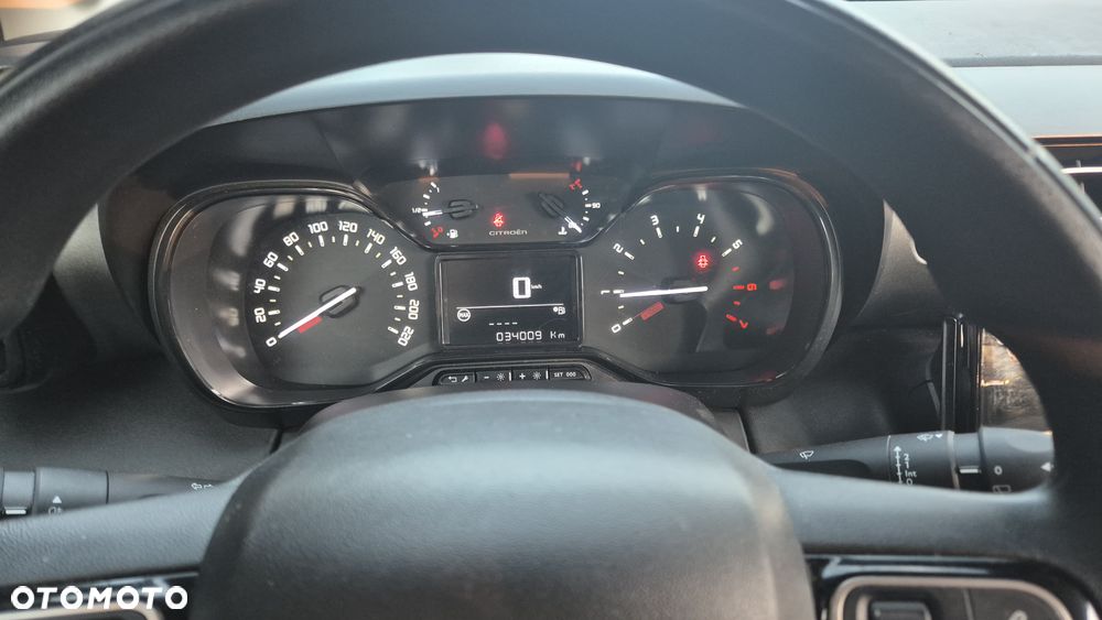 Citroën C3 Aircross 1.2 PureTech GPF Live - 31