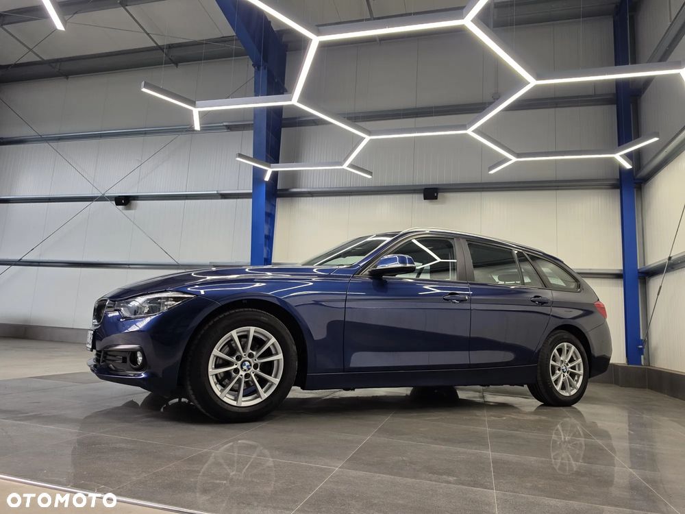 BMW Seria 3 318d Advantage - 4