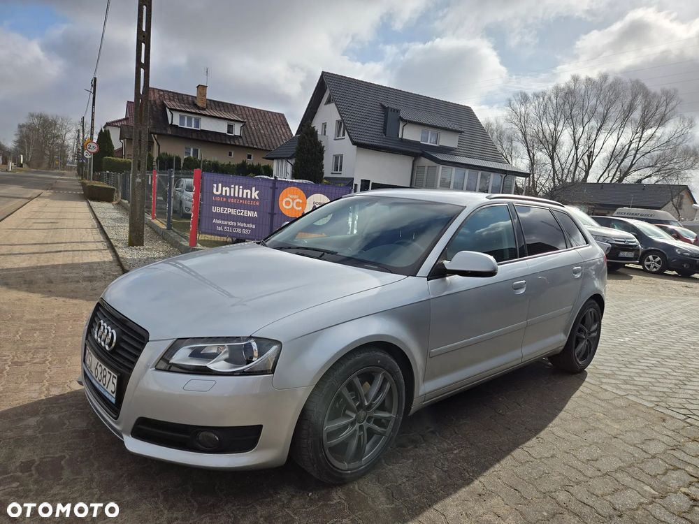 Audi A3 Sportback 2.0 TDI DPF quattro Ambition - 8