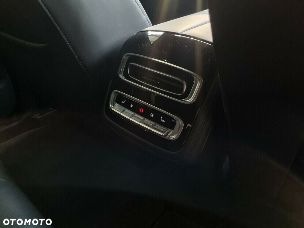 Omoda 9 1.5 Super Hybrid Exclusive AWD - 31