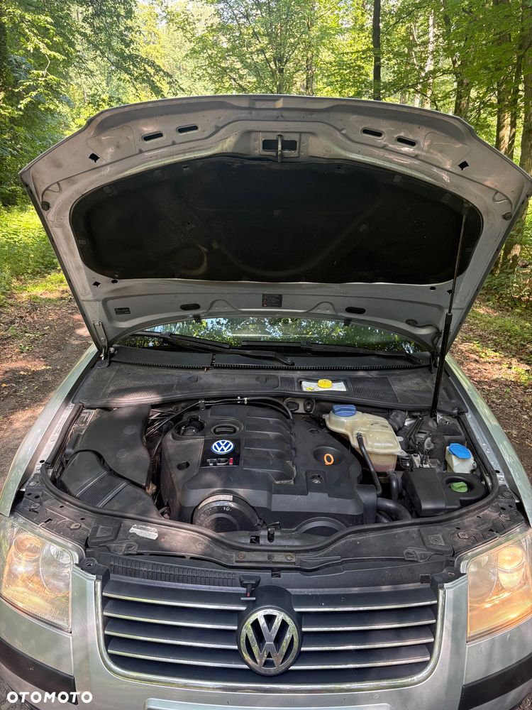 Volkswagen Passat 1.9 TDI Comfortline - 7