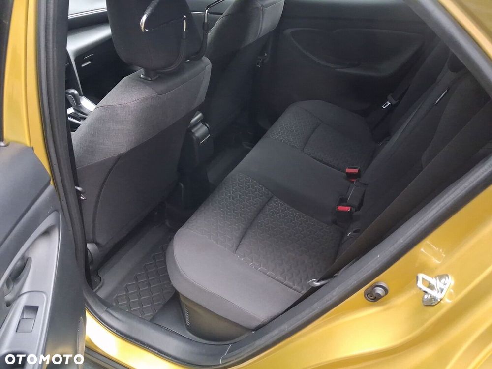 Toyota Yaris Cross Hybrid 1.5 Comfort - 26