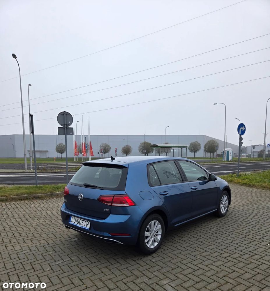 Volkswagen Golf - 5