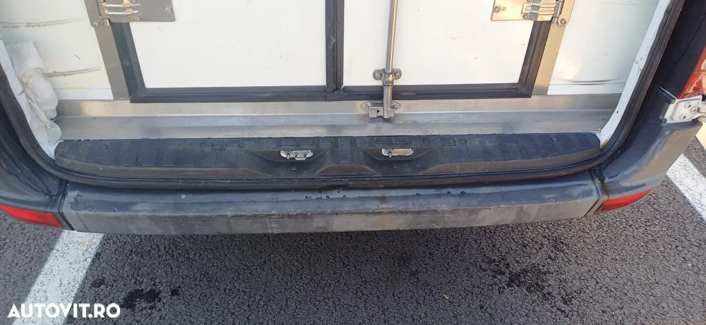 Mercedes-Benz Sprinter - 10