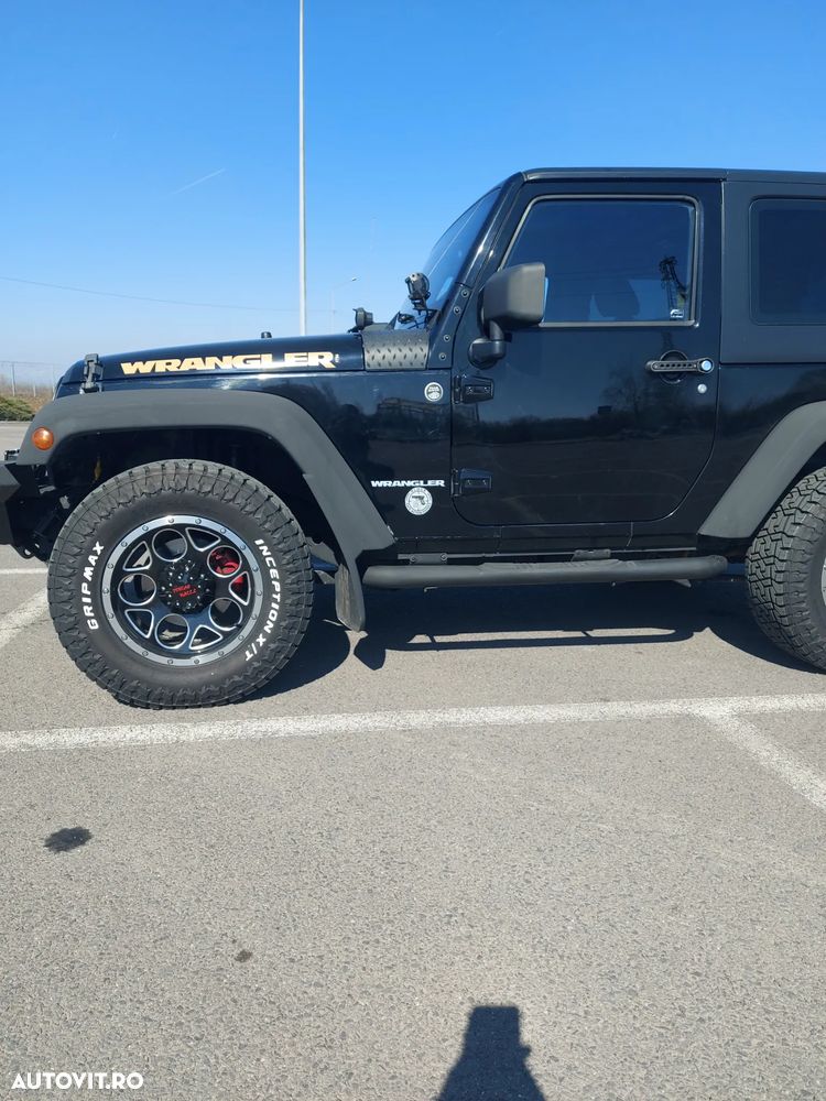 Jeep Wrangler - 23