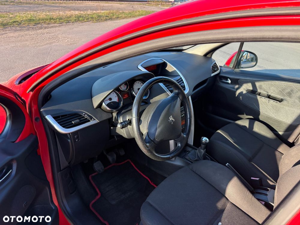 Peugeot 207 110 Sport - 9