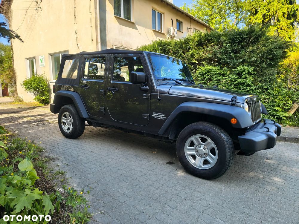 Jeep Wrangler - 3