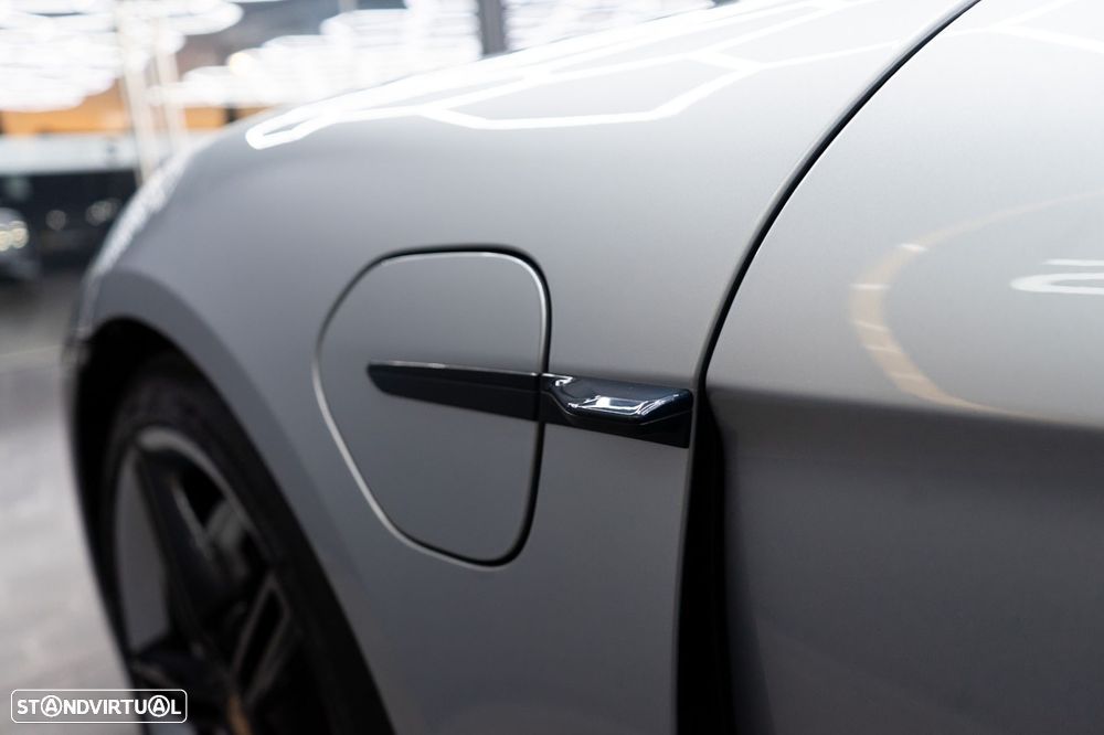 Porsche Taycan 4S - 22