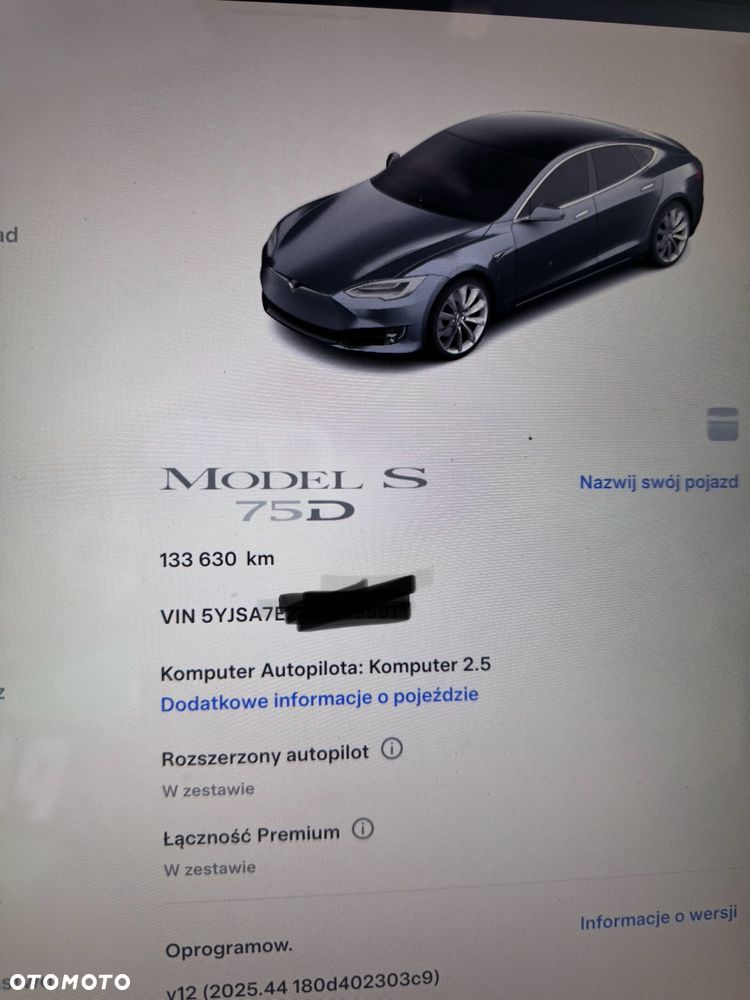 Tesla Model S - 9