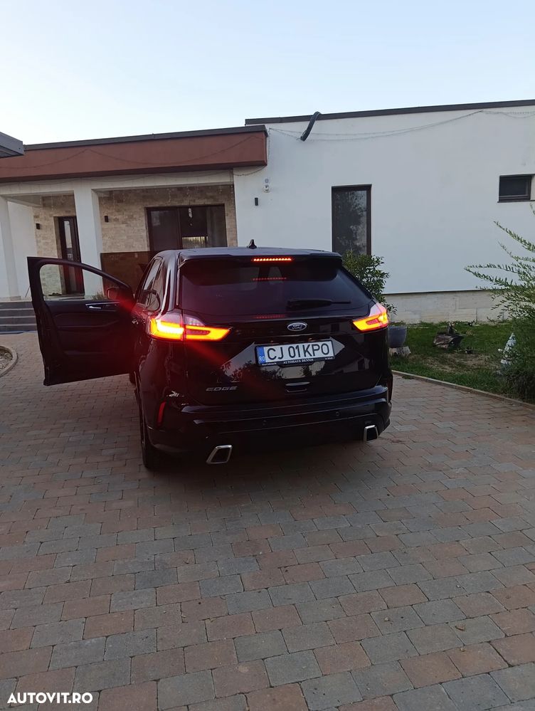 Ford Edge - 5