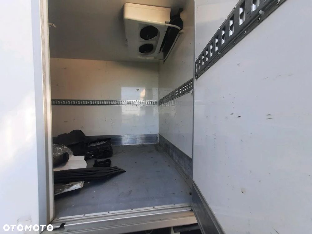 Iveco DAILY 35C18 HI-MATIC CHŁODNIA + WINDA - 9