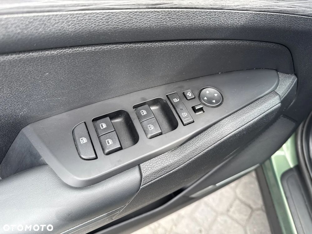 Kia Sportage 1.6 T-GDI L 2WD DCT - 19