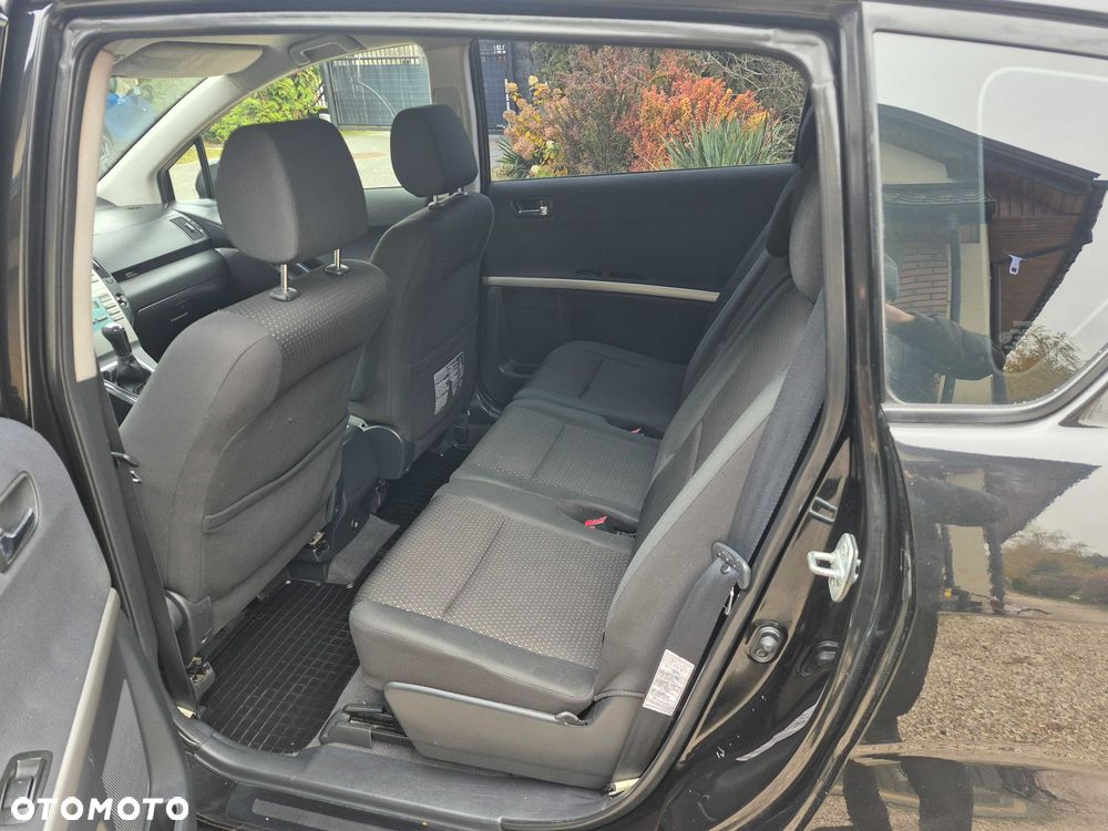 Toyota Corolla Verso - 10