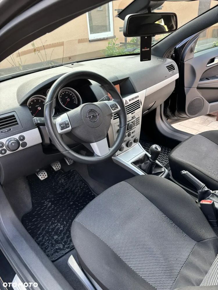 Opel Astra 1.8 Cosmo - 8