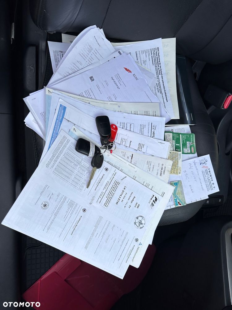 Hyundai Tucson 2.0 4WD GLS - 32